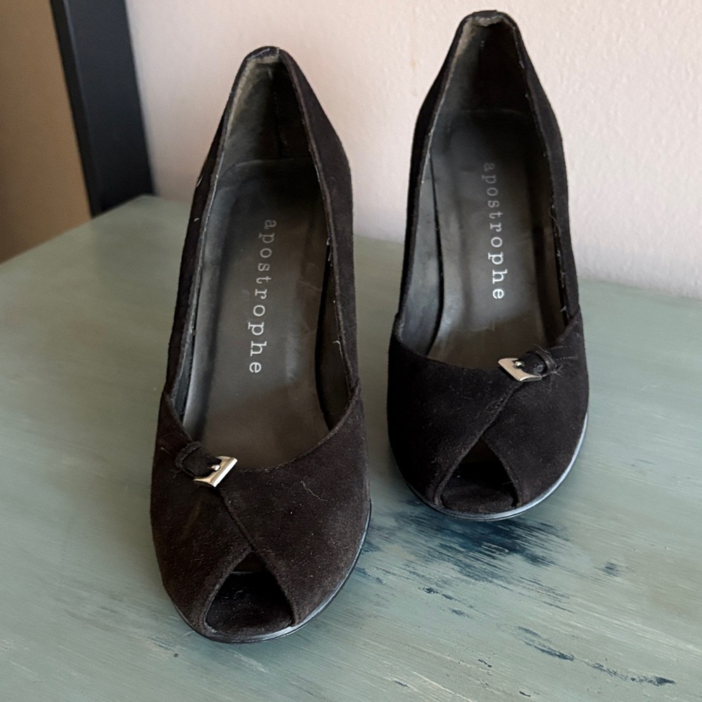 Apostrophe Dark Brown Peep Toe Heels